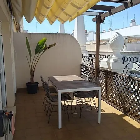 Apartment Centrico Con Terraza Y Parking